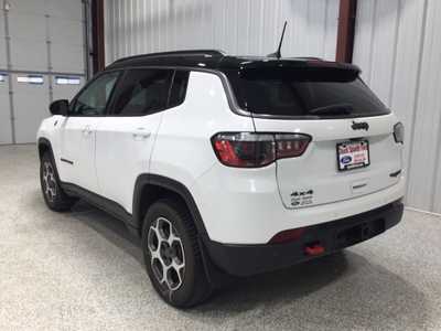 2022 Jeep Compass, $23900. Photo 5