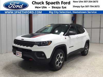 2022 Jeep Compass, $23900. Photo 1