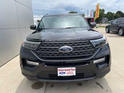 2021 Ford Explorer, $26900. Photo 7