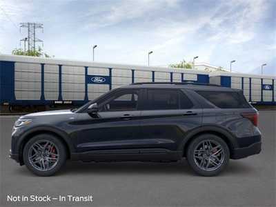 2025 Ford Explorer, $49743. Photo 3