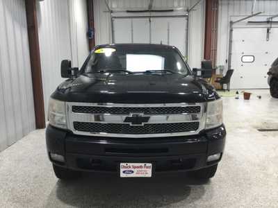 2010 Chevrolet 1500 Crew Cab, $11900. Photo 2