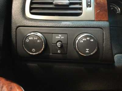 2010 Chevrolet 1500 Crew Cab, $11900. Photo 9