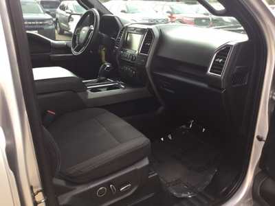 2015 Ford F150 Crew Cab, $12900. Photo 11