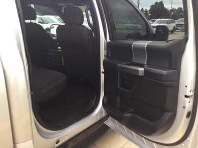 2015 Ford F150 Crew Cab, $12900. Photo 12