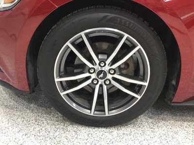 2016 Ford Mustang, $17900. Photo 8