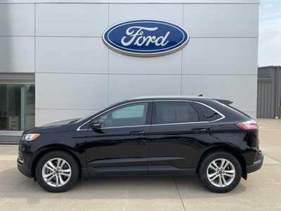 2019 Ford Edge, $16900. Photo 2