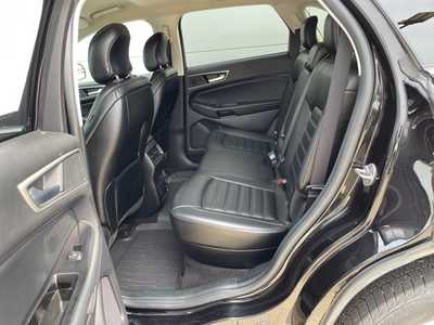 2019 Ford Edge, $16900. Photo 7