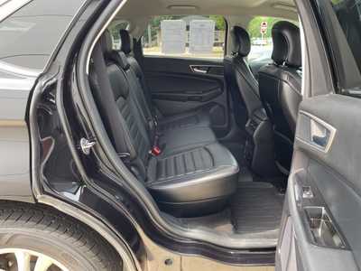 2019 Ford Edge, $16900. Photo 9