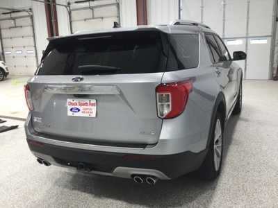 2021 Ford Explorer, $29500. Photo 4