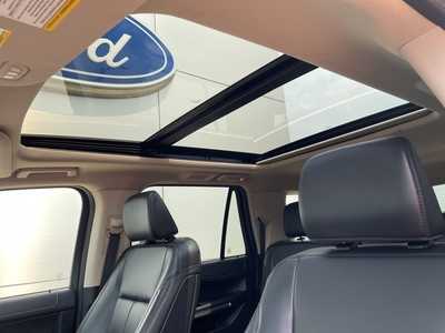 2024 Ford Expedition Max, $61900. Photo 12