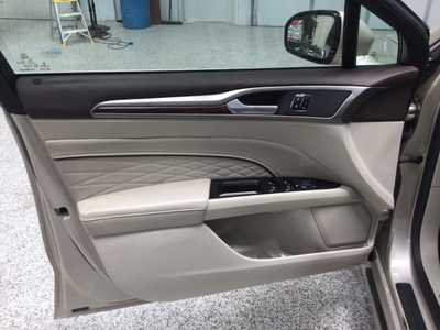 2017 Ford Fusion, $16900. Photo 7