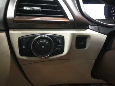 2017 Ford Fusion, $16900. Photo 9