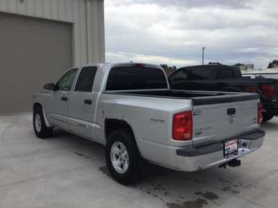 2008 Dodge Dakota Crew Cab, $8908. Photo 4