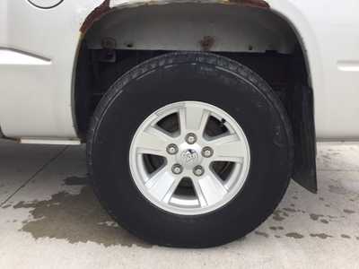 2008 Dodge Dakota Crew Cab, $8908. Photo 5
