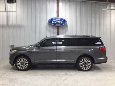 2021 Lincoln Navigator, $49900. Photo 3