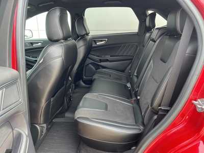 2020 Ford Edge, $23900. Photo 11
