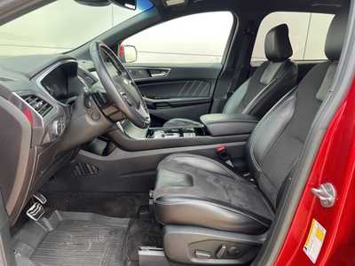 2020 Ford Edge, $23900. Photo 12