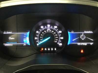 2022 Ford Edge, $28900. Photo 12