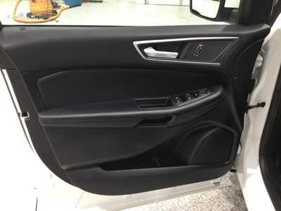 2022 Ford Edge, $28900. Photo 6