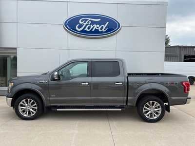 2016 Ford F150 Crew Cab, $24900. Photo 2