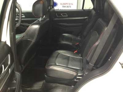 2017 Ford Explorer, $19900. Photo 10