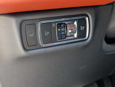 2025 Lincoln Aviator, $72900. Photo 12