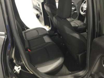 2019 Jeep Renegade, $16900. Photo 11