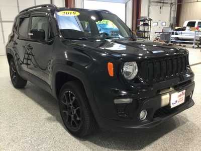 2019 Jeep Renegade, $16900. Photo 3