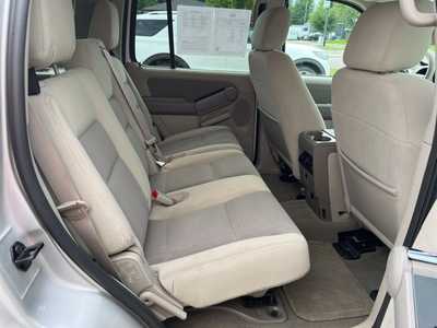 2007 Ford Explorer, $8900. Photo 9