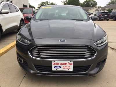 2016 Ford Fusion, $10900. Photo 3