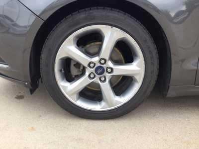 2016 Ford Fusion, $10900. Photo 8