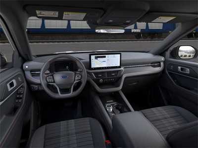 2025 Ford Explorer, $46258. Photo 9
