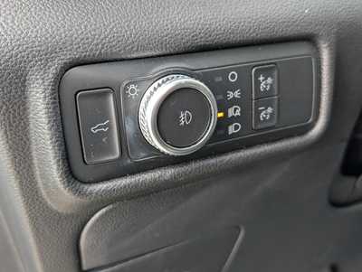 2022 Ford Explorer, $30922. Photo 10