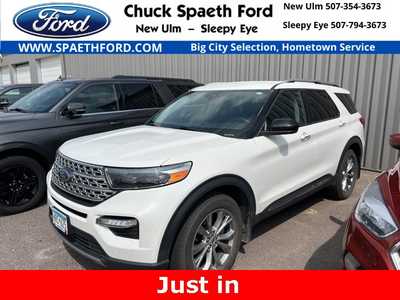 2022 Ford Explorer, $30922. Photo 1