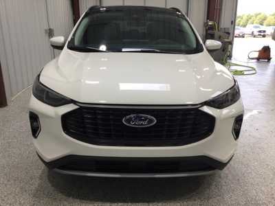 2023 Ford Escape, $31500. Photo 2