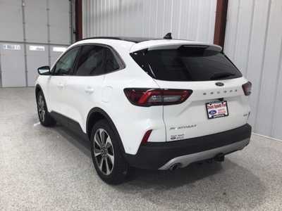 2023 Ford Escape, $31500. Photo 5