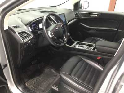 2022 Ford Edge, $28900. Photo 12
