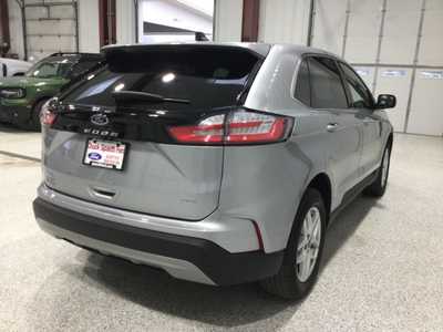 2022 Ford Edge, $28900. Photo 4