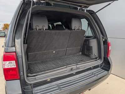 2014 Ford Expedition, $8914. Photo 6