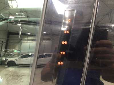 2017 Ford Explorer, $10917. Photo 6