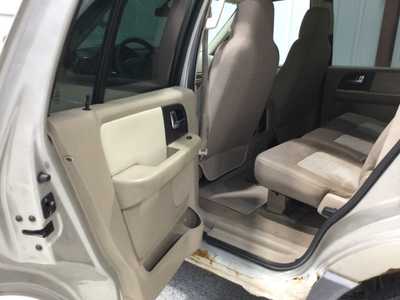 2005 Ford Expedition, $2900. Photo 12