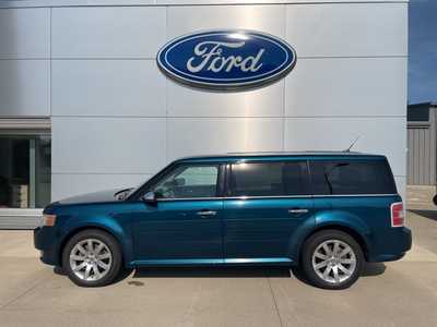 2011 Ford Flex, $6900. Photo 2