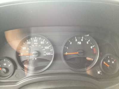 2010 Jeep Compass, $4250. Photo 10