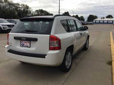 2010 Jeep Compass, $4250. Photo 6