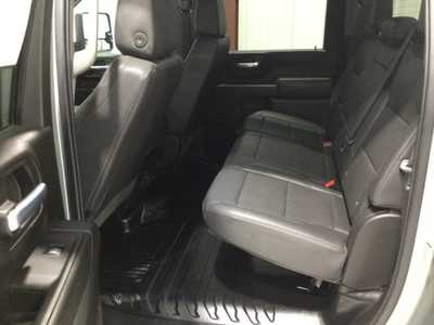 2024 GMC 3500 Crew Cab, $47900. Photo 11