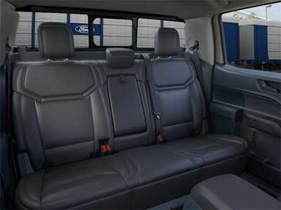 2025 Ford Maverick, $44045. Photo 11