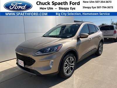 2020 Ford Escape, $19900. Photo 1