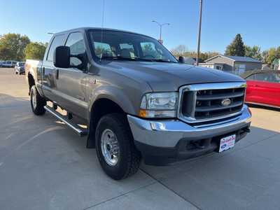2004 Ford F350 Crew Cab, $. Photo 6