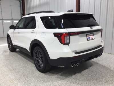 2025 Ford Explorer, $58199. Photo 3