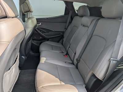 2017 Hyundai Santa Fe, $8900. Photo 6